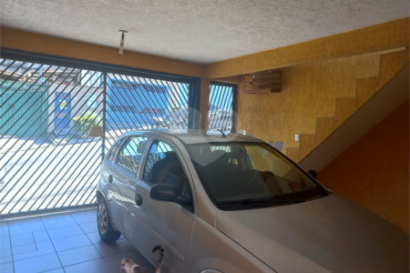 Casa Térrea à venda com 1 quarto em Jardim Peri, São Paulo, SP