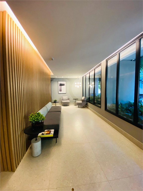 Apartamento à venda com 2 quartos, sendo 1 suíte, em Moema, São Paulo, SP