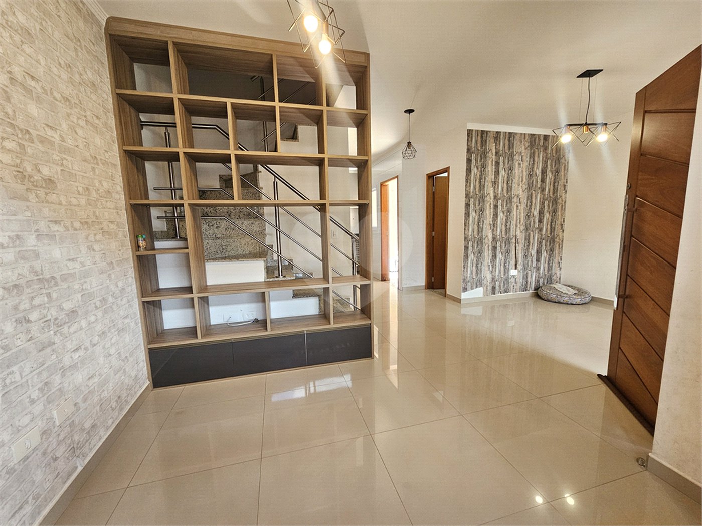 Sobrado à venda com 3 quartos, sendo 1 suíte,  em Vila Nivi, São Paulo, SP
