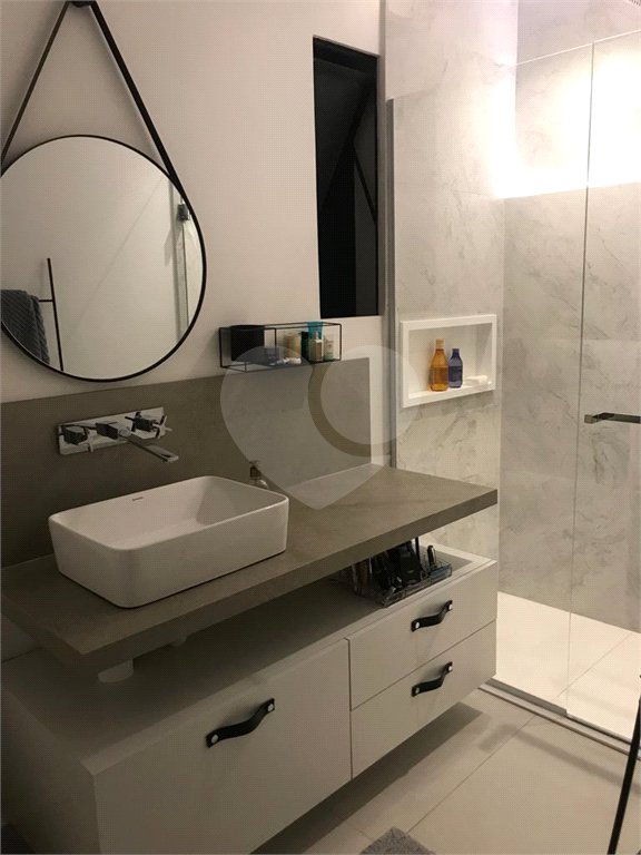 Apartamento à venda com 4 quartos, sendo 3 suítes, em Campo Belo, São Paulo, SP