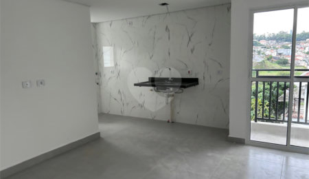 Apartamento à venda com 2 quartos em Vila Vitório Mazzei, São Paulo, SP