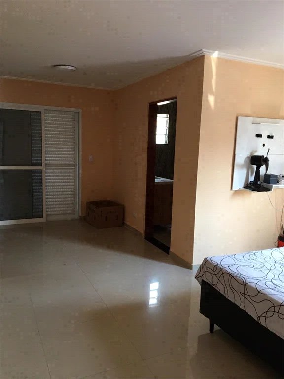 Sobrado à venda com 3 quartos, sendo 1 suíte, em Vila Lageado, São Paulo, SP