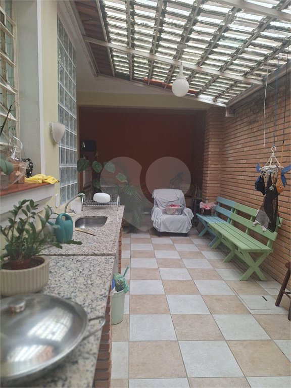 Sobrado à venda com 3 quartos, sendo 1 suíte, em Cambuci, São Paulo, SP