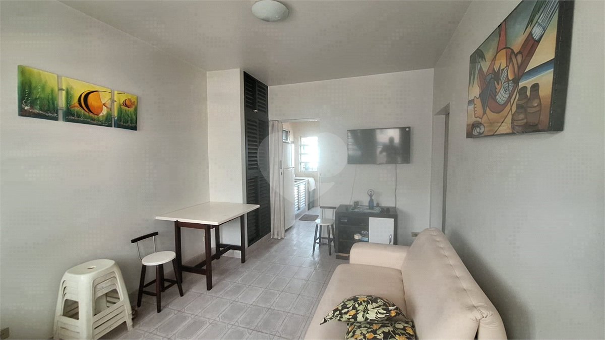 Apartamento à venda com 1 quarto no Centro, Mongaguá, SP