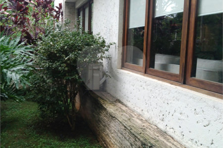 Casa à venda com 4 quartos, sendo 3 suítes, em Vila Tramontano, São Paulo, SP