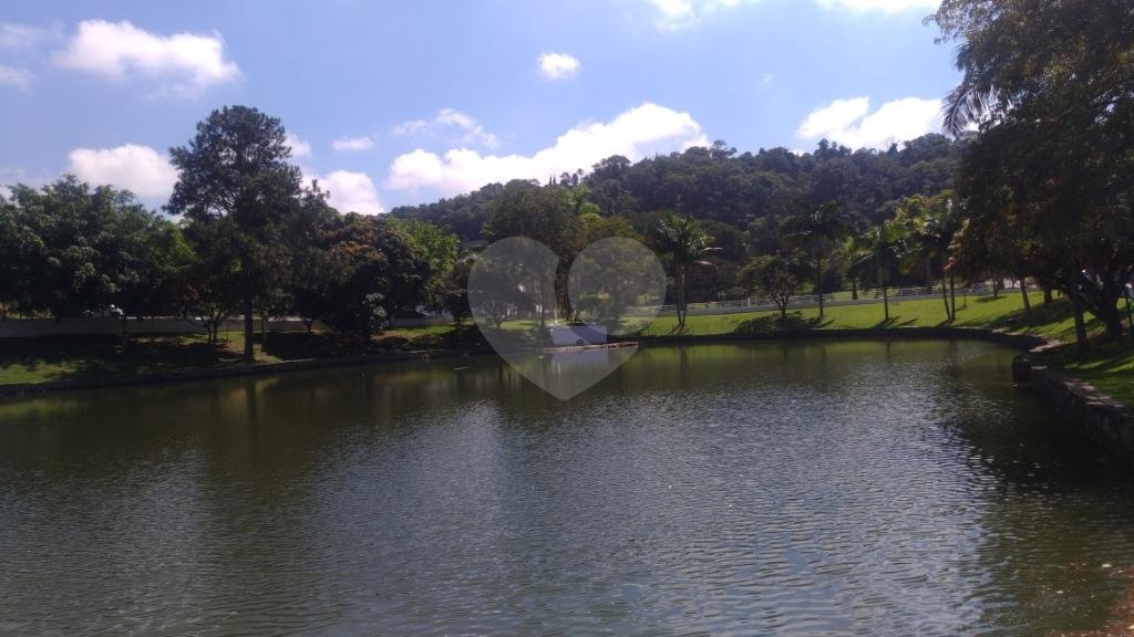Casa à venda com 5 suítes em Arujázinho I, Ii e Iii, Arujá, SP