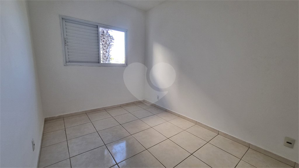 Apartamento à venda com 2 quartos em Jardim Antônio Cassillo, Votorantim, SP
