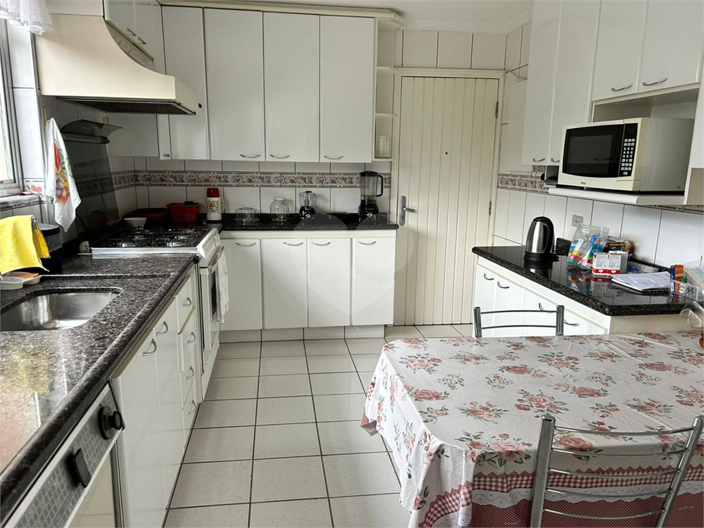 Apartamento à venda com 3 quartos, sendo 1 suíte, em Tucuruvi, São Paulo, SP