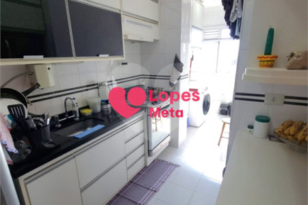 Apartamento à venda com 3 quartos, sendo 1 suíte, em Jardim das Indústrias, São José dos Campos, SP