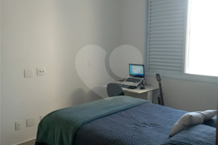Casa à venda com 3 quartos, sendo 1 suíte, no condomínio Campos do Conde I, Paulínia - SP