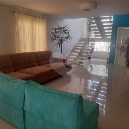 Casa à venda com 3 suítes no condomínio Mont Blanc, Sorocaba - SP
