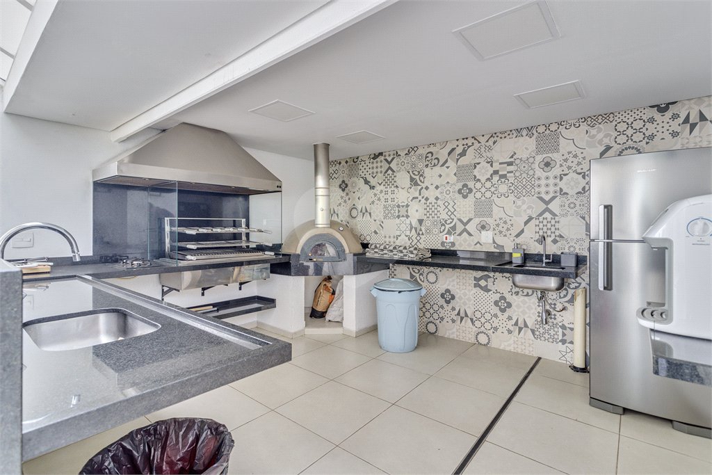 Apartamento à venda com 2 quartos, sendo 1 suíte, em Campo Belo, São Paulo, SP