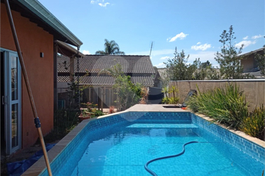 Casa Térrea à venda com 3 quartos, sendo 1 suíte, em Jundiaizinho (terra Preta), Mairiporã, SP