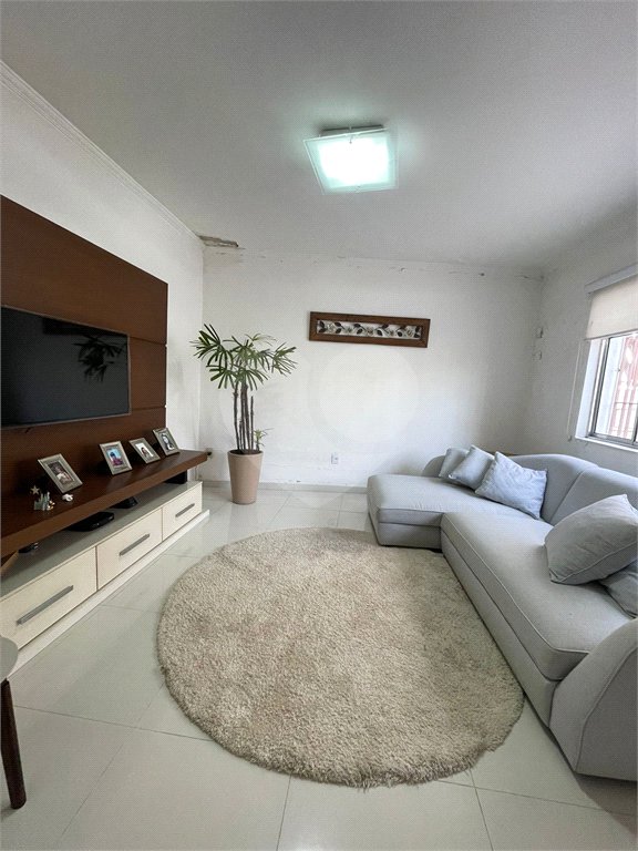 Casa Térrea à venda com 2 quartos em Parque Vitória, São Paulo, SP