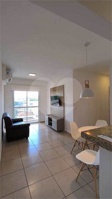 Apartamento à venda com 2 quartos, sendo 1 suíte, em Vila Amélia, Ribeirão Preto, SP