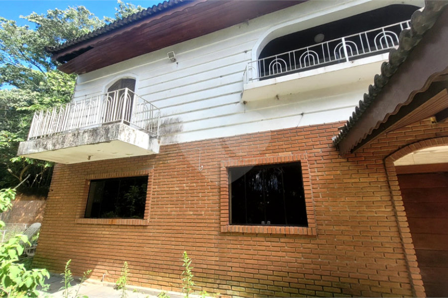 Casa à venda com 4 suítes no condomínio Alpes da Cantareira, Mairiporã - SP