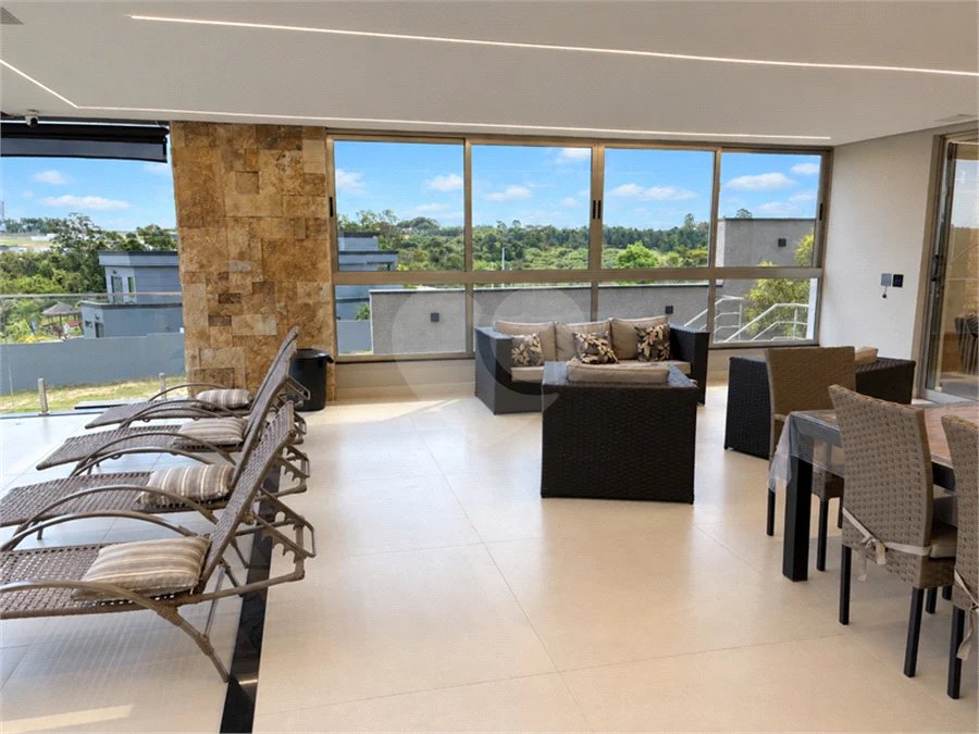 Casa à venda com 4 suítes no condomínio Saint Patrick, Sorocaba - SP
