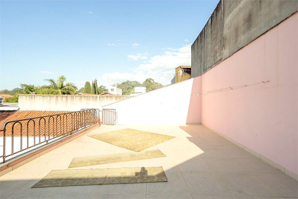 Sobrado à venda com 3 quartos, sendo 1 suíte, em Itaquera, São Paulo, SP