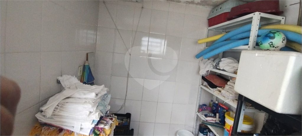 Casa à venda com 4 quartos, sendo 1 suíte, em Jardim Guadalajara, Sorocaba, SP