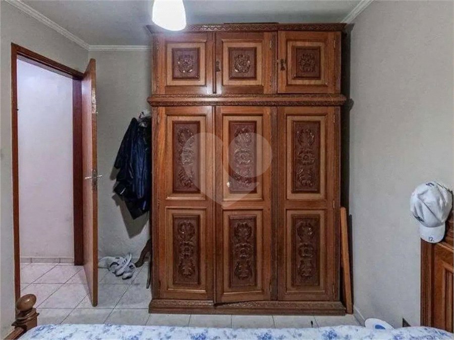Casa à venda com 3 quartos em Jardim Marisa, São Paulo, SP