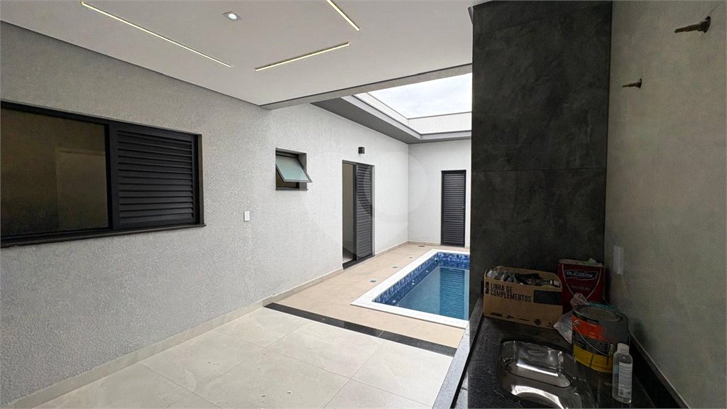 Casa à venda com 3 quartos, sendo 1 suíte, no condomínio Villagio Milano, Sorocaba - SP