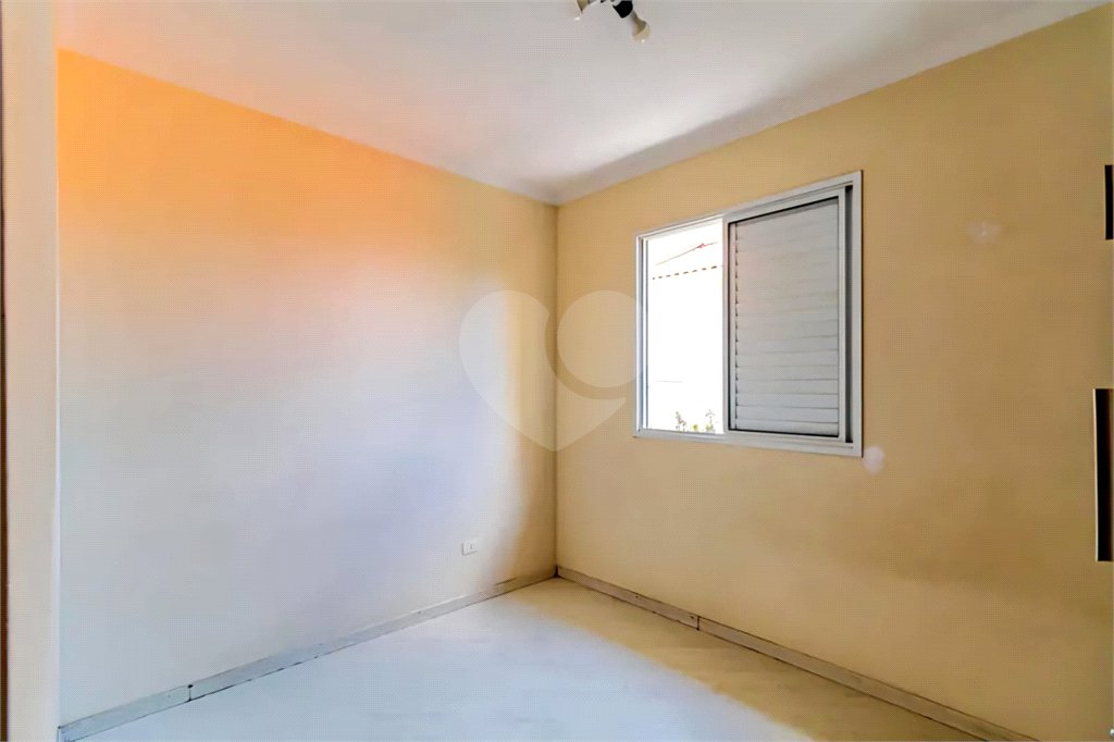 Casa à venda com 3 quartos, sendo 1 suíte,  no condomínio Villa Bella, São Paulo - SP