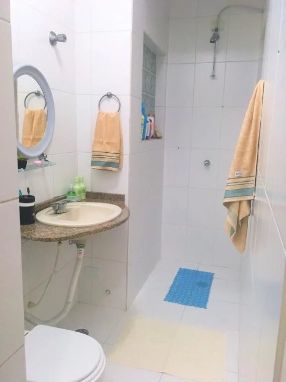 Sobrado à venda com 4 quartos, sendo 1 suíte,  em Jardim Sarah, São Paulo, SP
