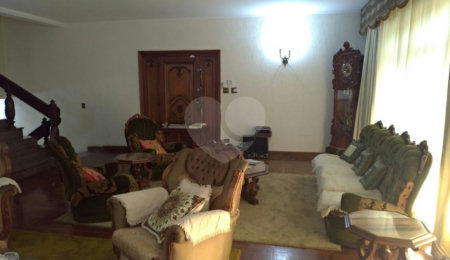 Casa à venda ou para alugar com 4 quartos, sendo 1 suíte,  em Vila Paulicéia, São Paulo, SP