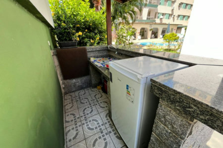 Apartamento à venda, 77 m² por R$ 480.000,00 - Jardim Las Palmas - Guarujá/SP