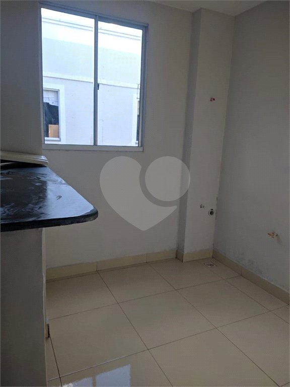 Apartamento à venda com 2 quartos em Coophema, Cuiabá, MT