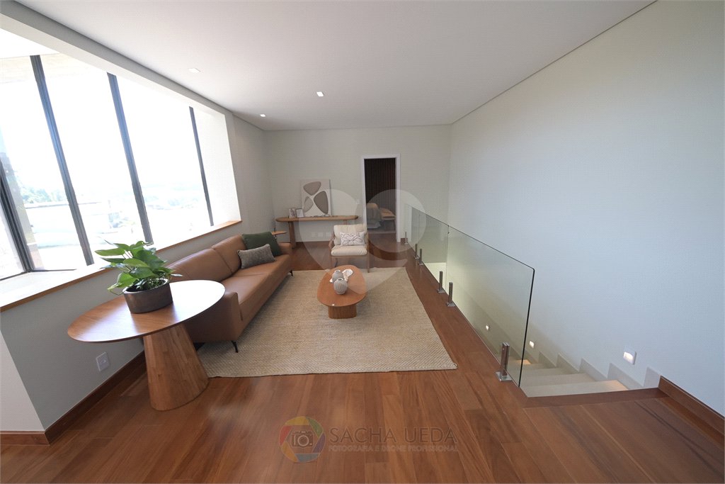 Casa à venda com 4 suítes no condomínio Villa dos Pinheiros, Indaiatuba - SP