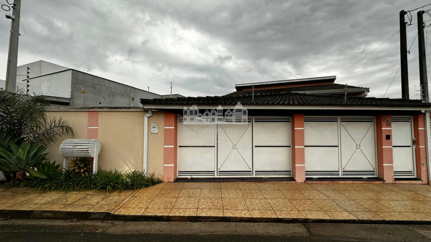 Casa à venda com 3 quartos, sendo 2 suítes, em Jardim Real, Bom Jesus dos Perdões, SP