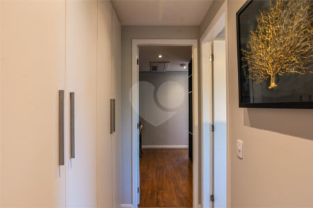Apartamento à venda com 3 suítes em Granja Julieta, São Paulo, SP