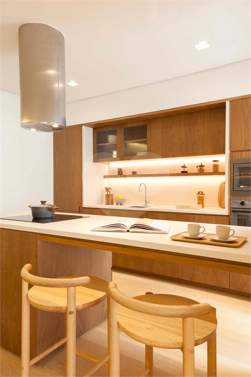 Apartamento à venda com 2 quartos, sendo 1 suíte, em Pinheiros, São Paulo, SP