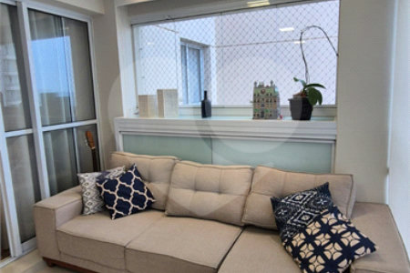 Apartamento à venda com 3 quartos, sendo 1 suíte,  em Jardim Arpoador, São Paulo, SP