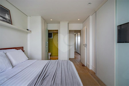 Apartamento à venda com 2 suítes em Jardim Europa, São Paulo, SP