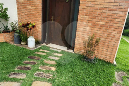 Chácara à venda com 4 quartos, sendo 3 suítes, em Pinheirinho, Vinhedo, SP