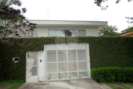 Sobrado à venda com 4 quartos, sendo 2 suítes, em Jardim São Bento, São Paulo, SP