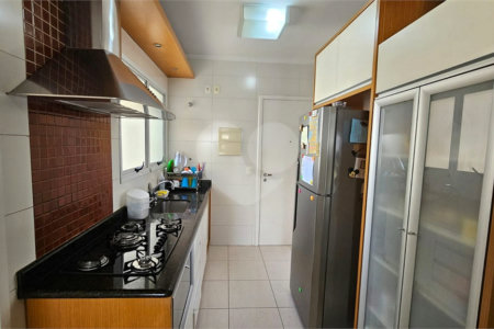 Apartamento à venda com 3 quartos, sendo 1 suíte,  em Vila Leopoldina, São Paulo, SP