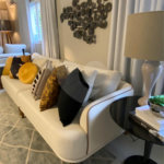 Casa à venda com 4 suítes no condomínio Marambaia, Vinhedo - SP