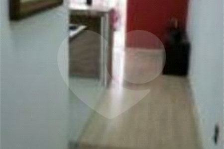 Apartamento à venda com 2 quartos em Sé, São Paulo, SP
