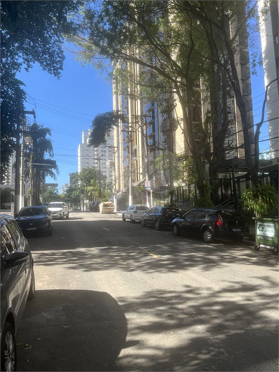 Flat à venda com 1 suíte em Moema, São Paulo, SP