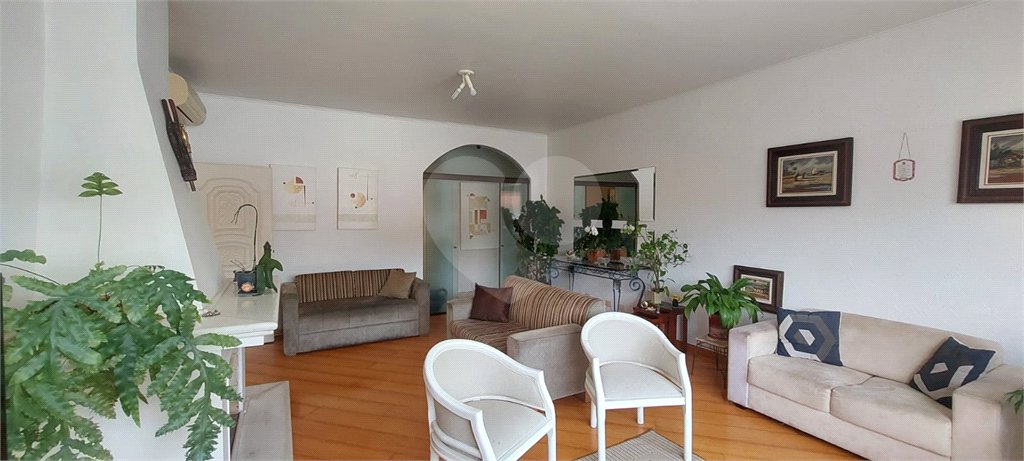 Casa Térrea à venda com 4 quartos, sendo 2 suítes, em Tremembé, São Paulo, SP