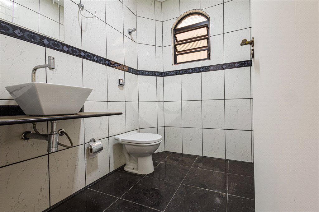 Casa à venda com 3 quartos, sendo 2 suítes, em Jardim Santa Cecília, Guarulhos, SP