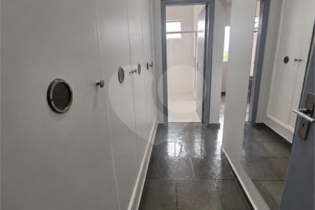Apartamento à venda com 3 quartos, sendo 1 suíte,  em Condomínio Itamaraty, Ribeirão Preto, SP