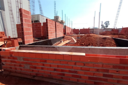 Casa à venda com 3 quartos, sendo 1 suíte, no condomínio Residencial Golden Ville, Itapetininga - SP