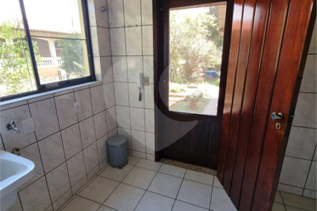 Casa à venda com 4 quartos, sendo 2 suítes, em Bosque, Vinhedo, SP