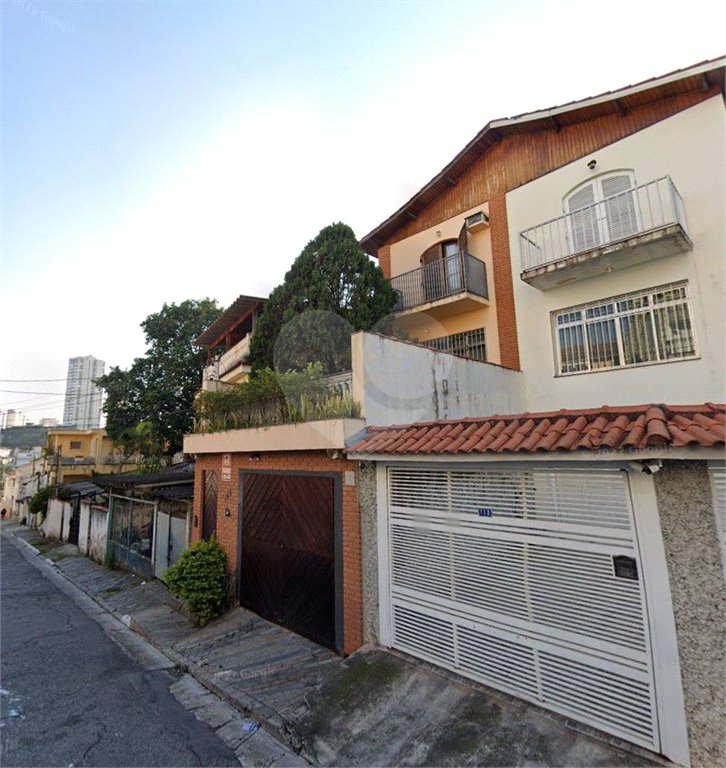 Sobrado à venda com 3 quartos, sendo 1 suíte, em Chora Menino, São Paulo, SP