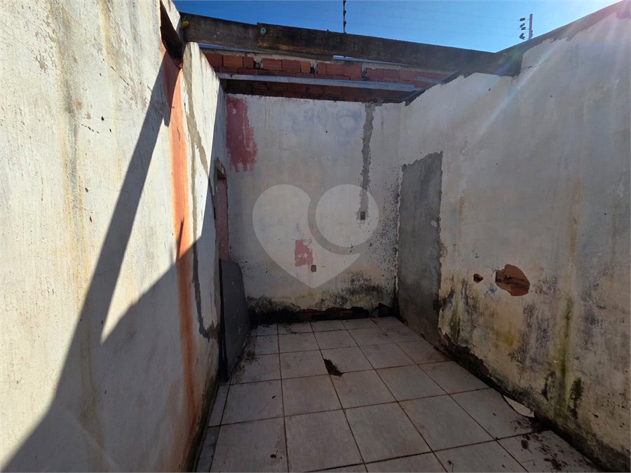 Casa à venda com 2 quartos em Jardim Vieira de Moraes, Itapetininga, SP