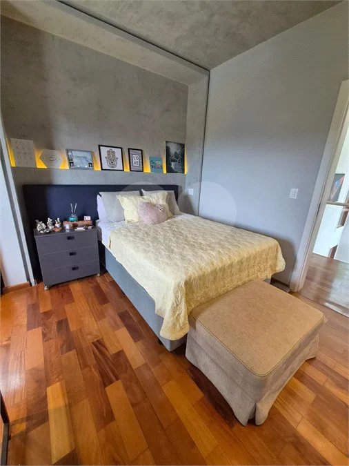 Casa em Condomínio de Alto Padrão no Suíça da Cantareira.